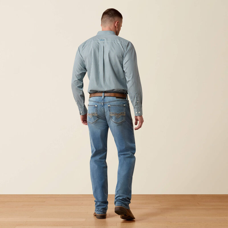 M2 Traditional Relaxed Marlon Boot Cut Jeans 01