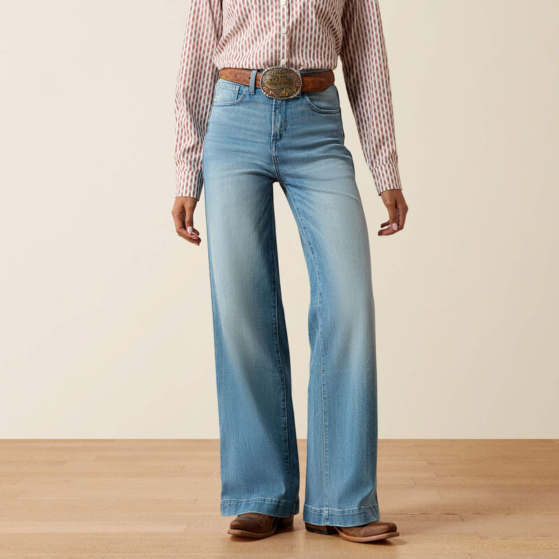 Ultra High Rise Luana Wide Leg Jeans Front