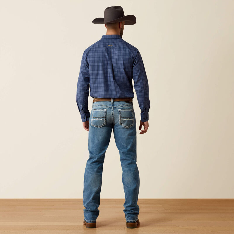 M2 Traditional Relaxed Beckett Boot Cut Jeans 02