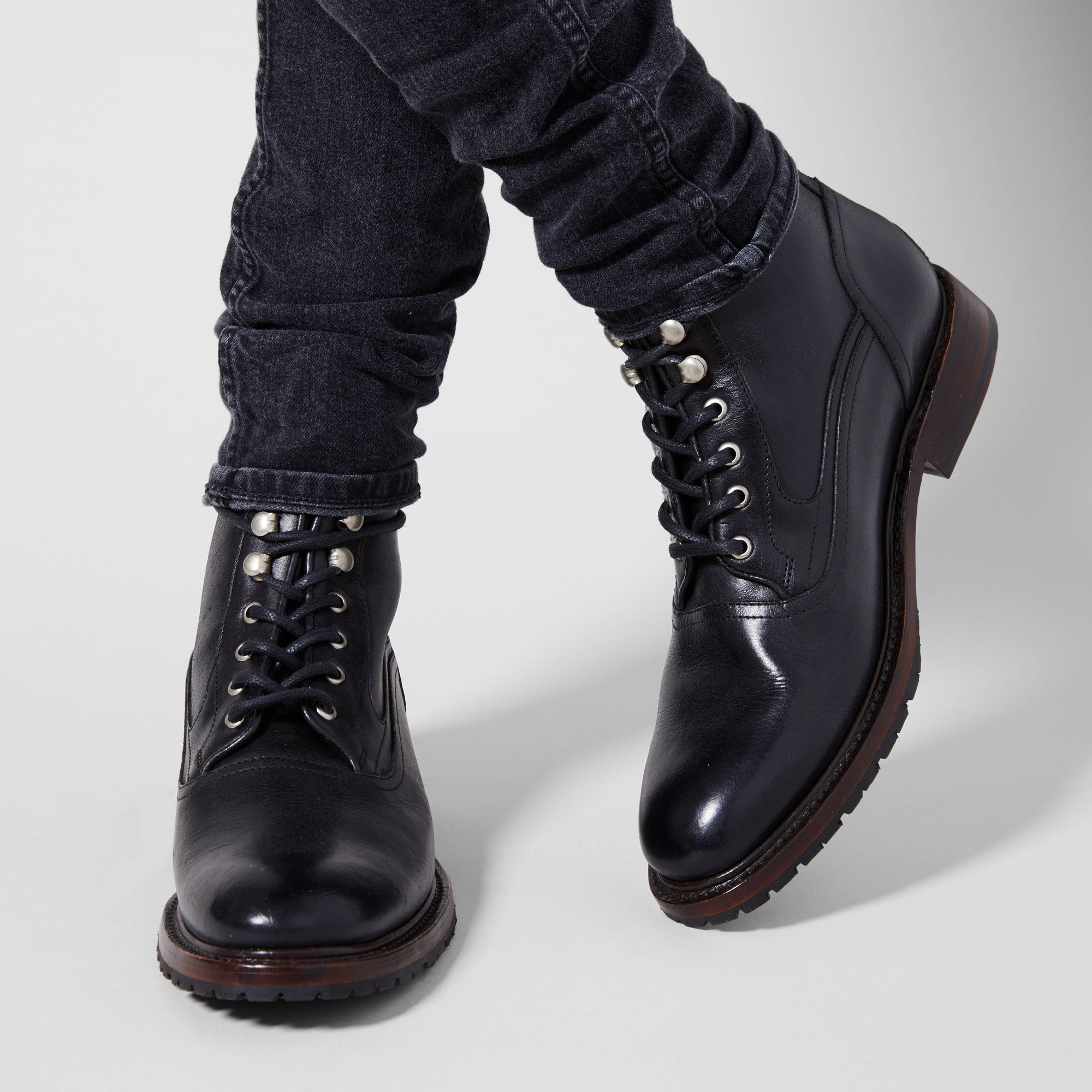 ariat black leather boots