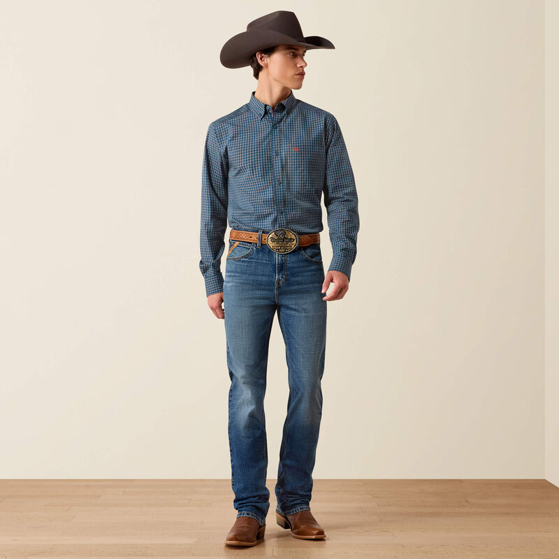 M7 Slim Garth Classic Rise Straight Leg Jeans Full