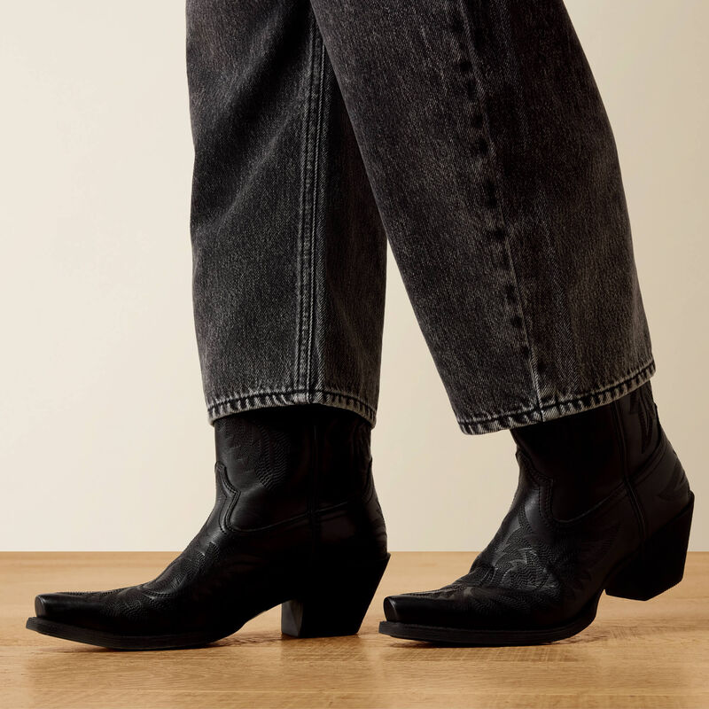 Midnight Lux Barrel Jeans 03