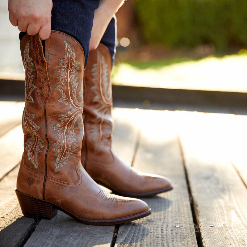 Are Ariat Boots Good for Wide Calves?