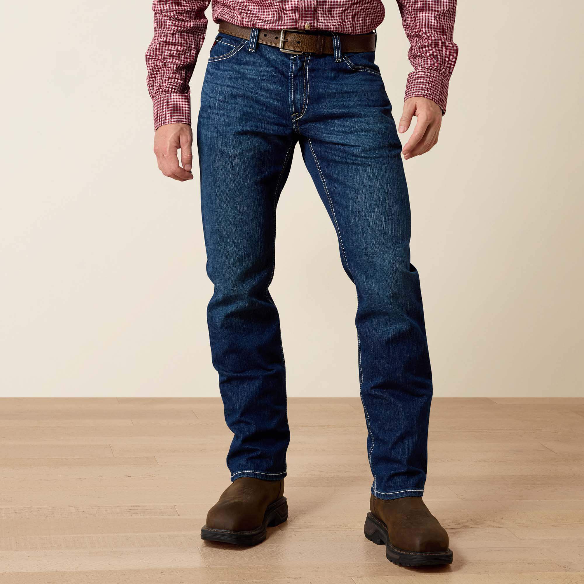 FR M4 DURASTR LINEUP STKBL STRAIGHT JEAN-Ariat