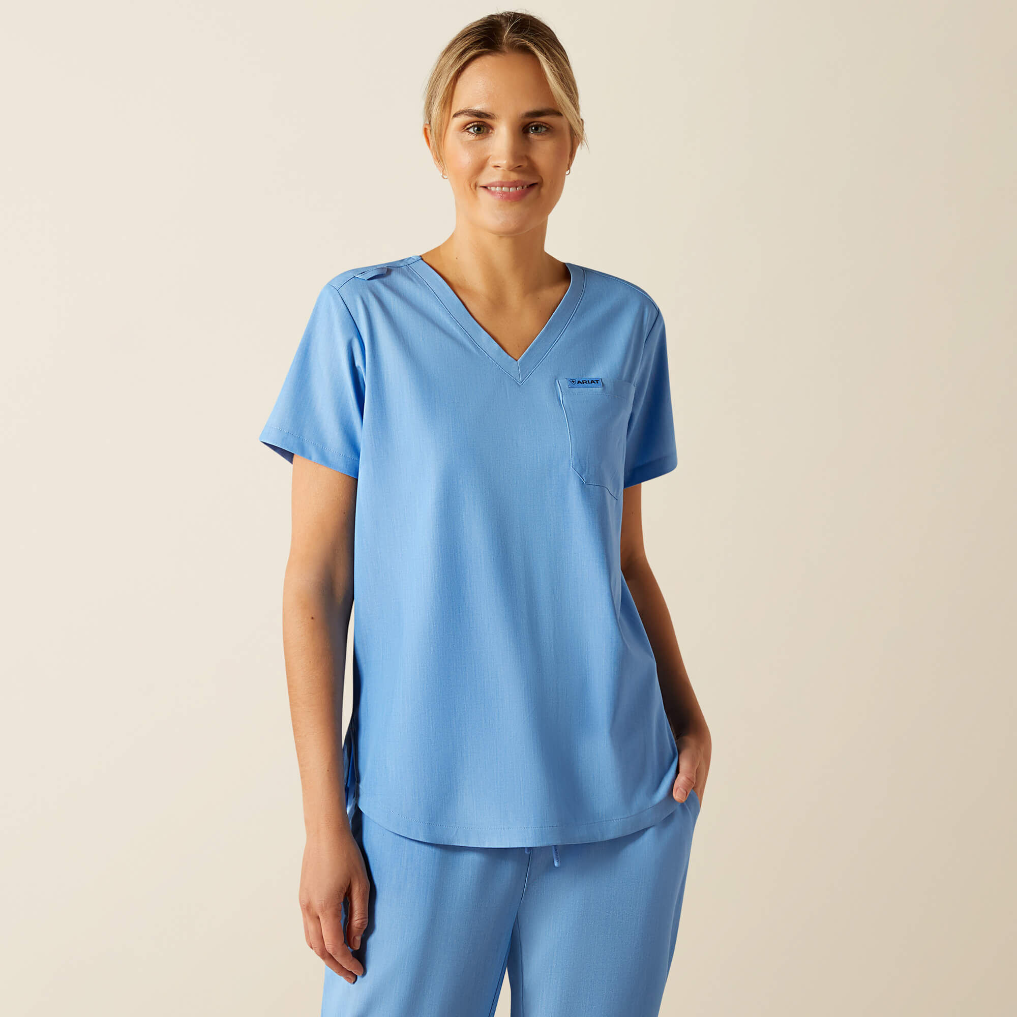 BETH BASIC SS SCRB TOP-Ariat