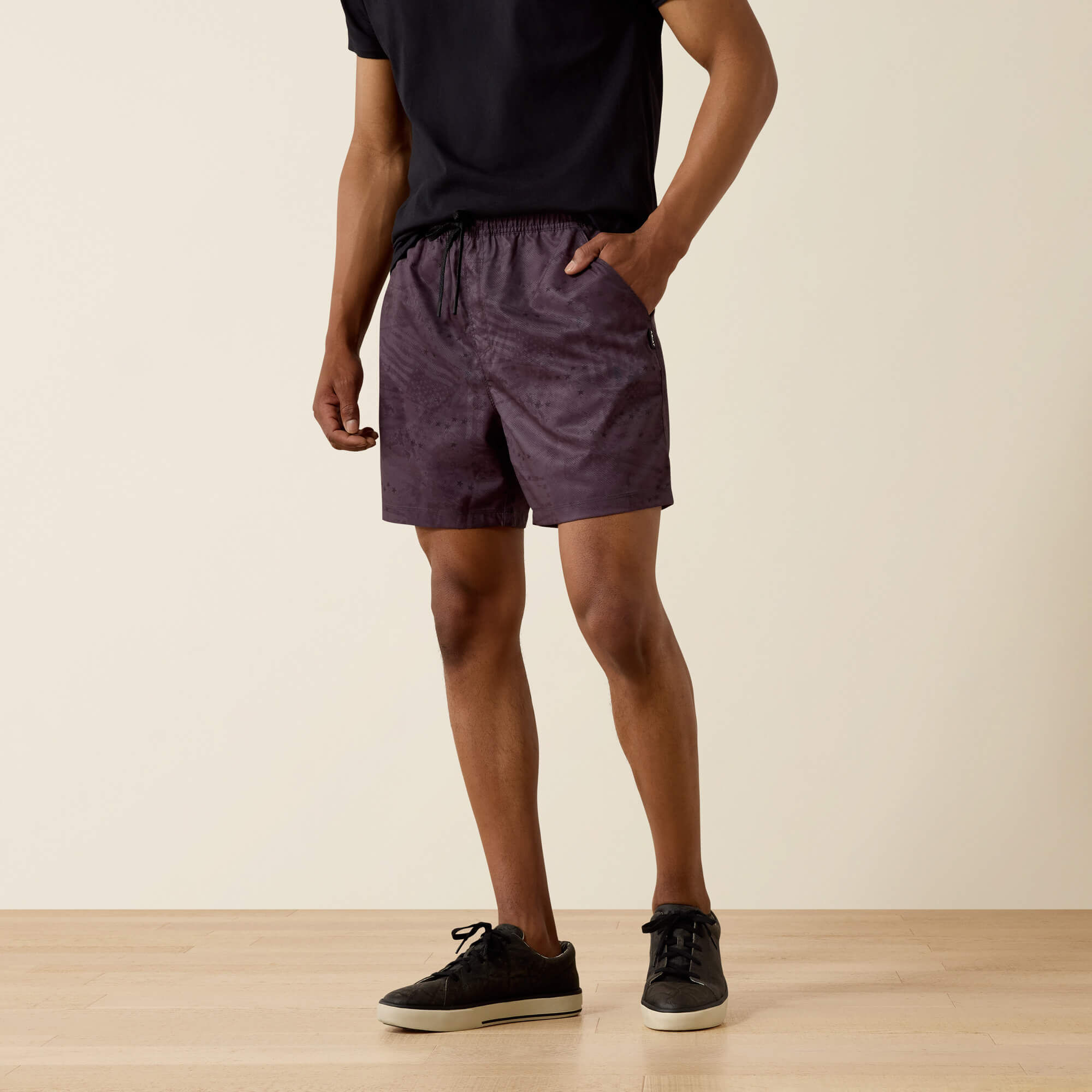 THE WEEKENDER 6" SHORT-Ariat