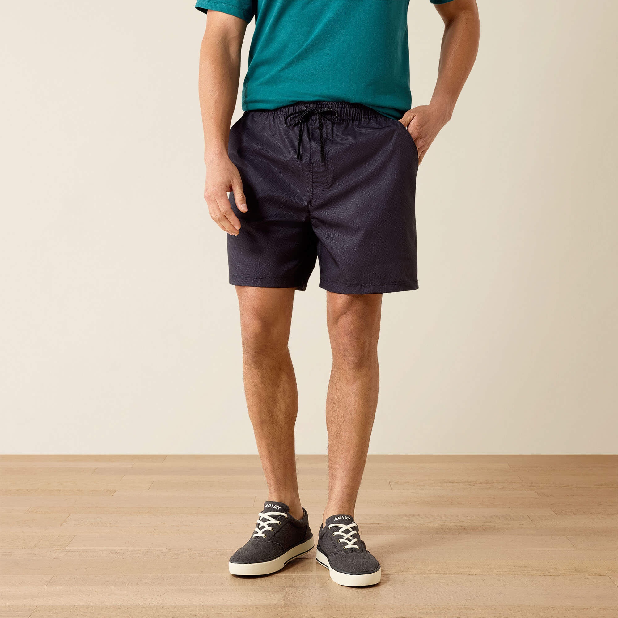 THE WEEKENDER 6&#34; SHORT-Ariat