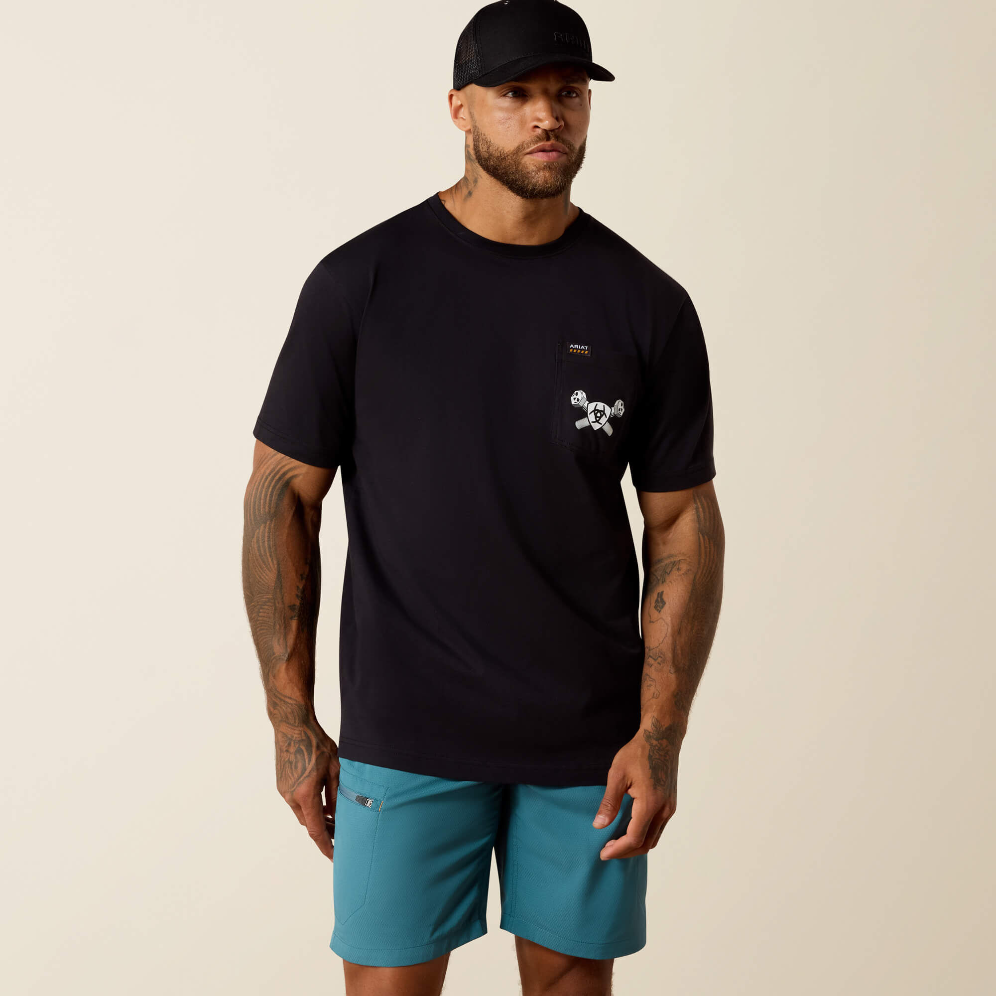 RBR COTTON STRONG BOLT SKULL SS TSHRT-Ariat