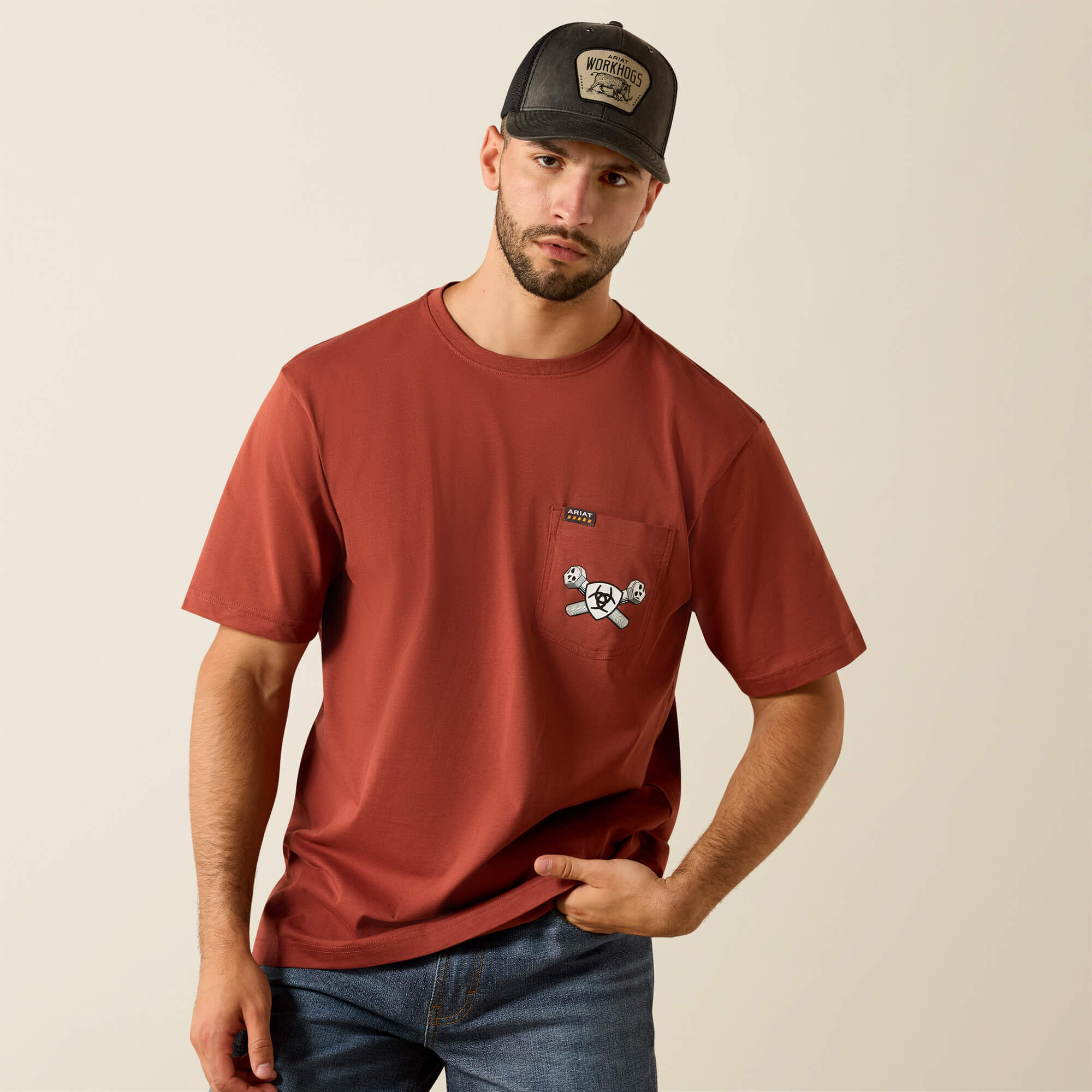 RBR COTTON STRONG BOLT SKULL SS TSHRT-Ariat