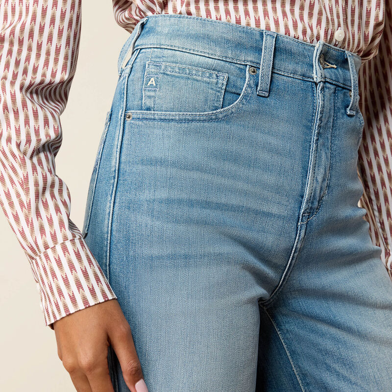Ultra High Rise Luana Wide Leg Jeans 01