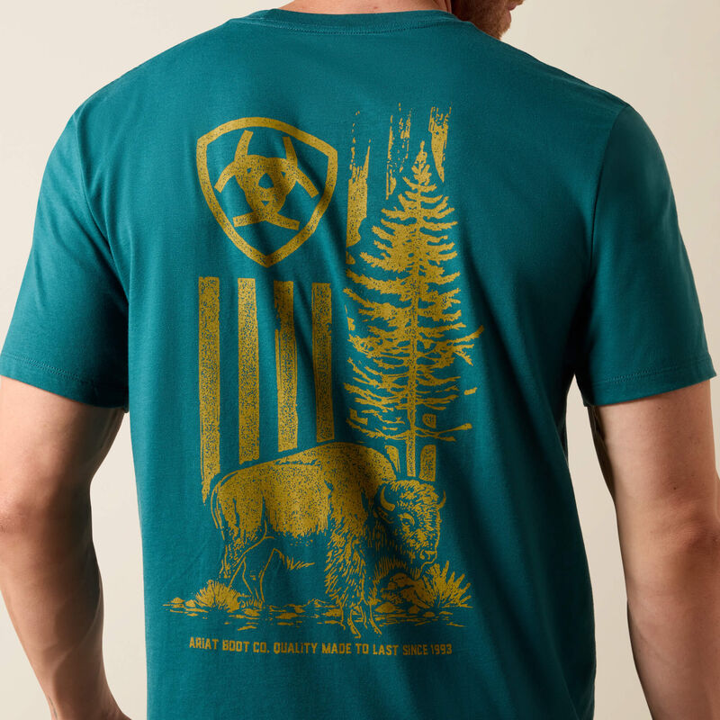 Ariat Bison Wander Flag Classic Fit T-Shirt 02