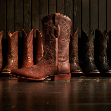 ariat premium bench made collection