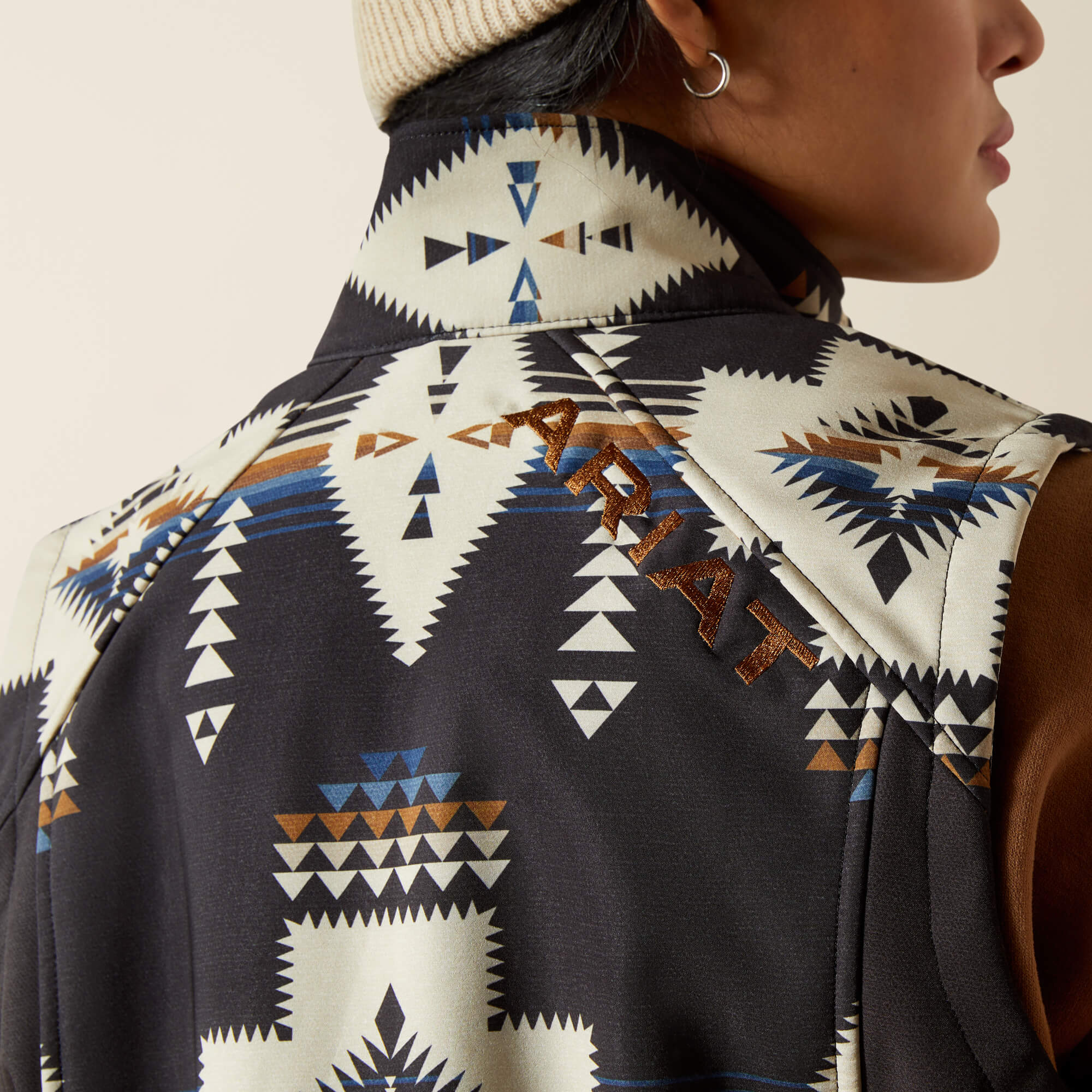 Ariat Logo Softshell Print Vest - thumbnail 6