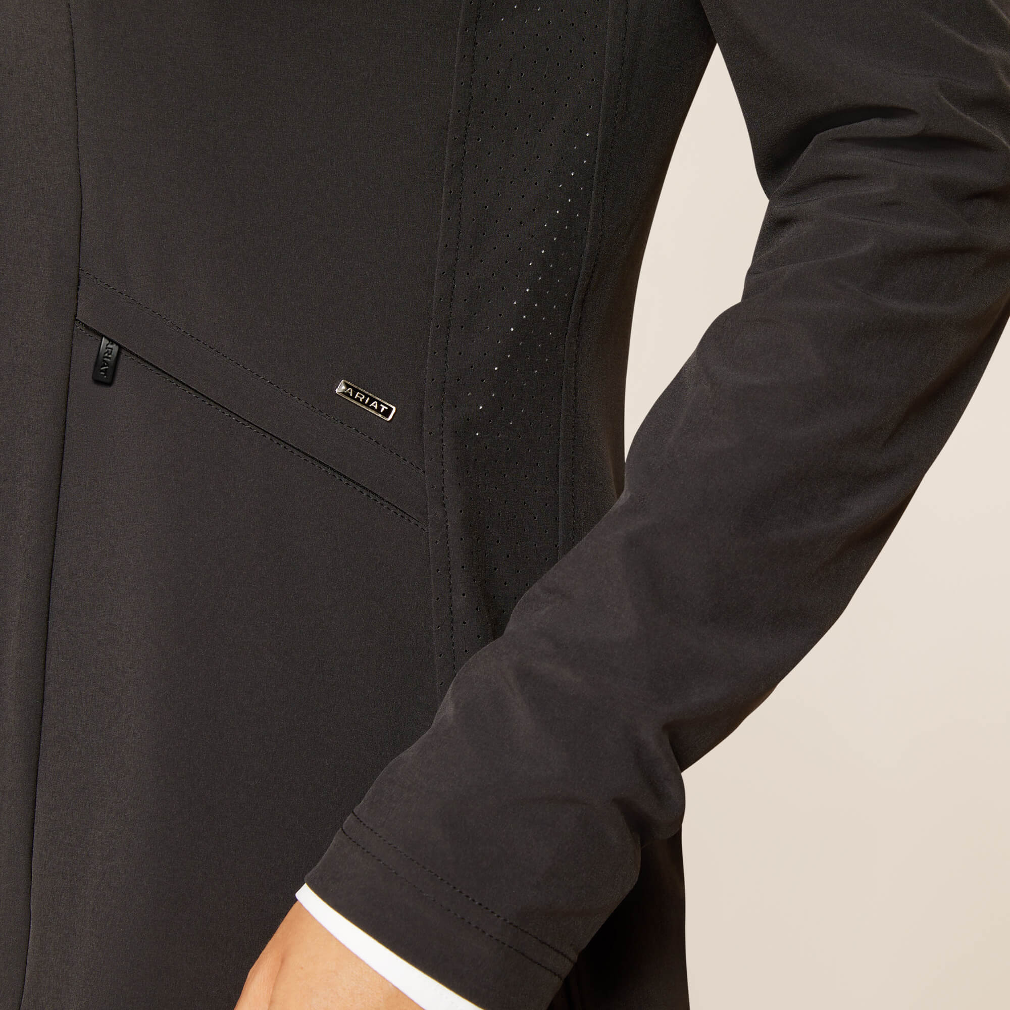 Artico 2.0 Show Coat - thumbnail 4
